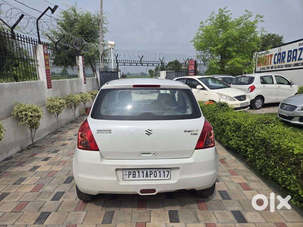 Maruti Suzuki Swift Vdi Bsiii, 2010, Diesel
