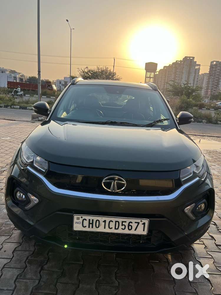 Tata Nexon Deisel Sunroof