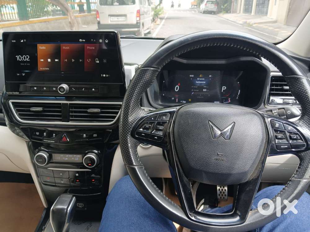 Mahindra Xuv 3xo, 2024, Petrol