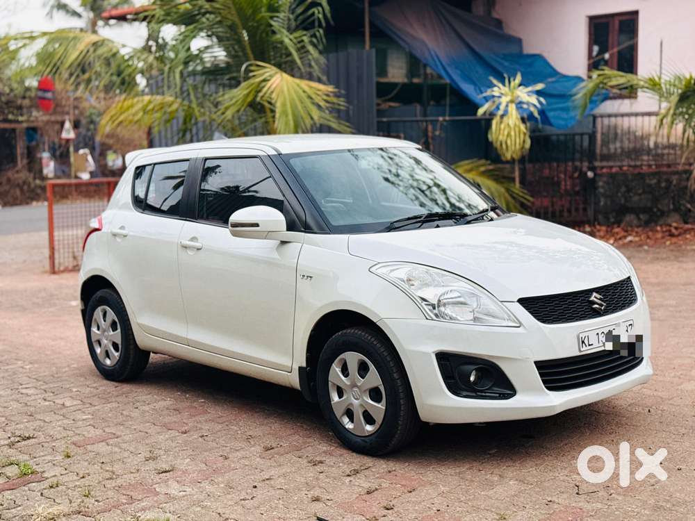 Maruti Suzuki Swift Vxi Optional, 2015, Petrol