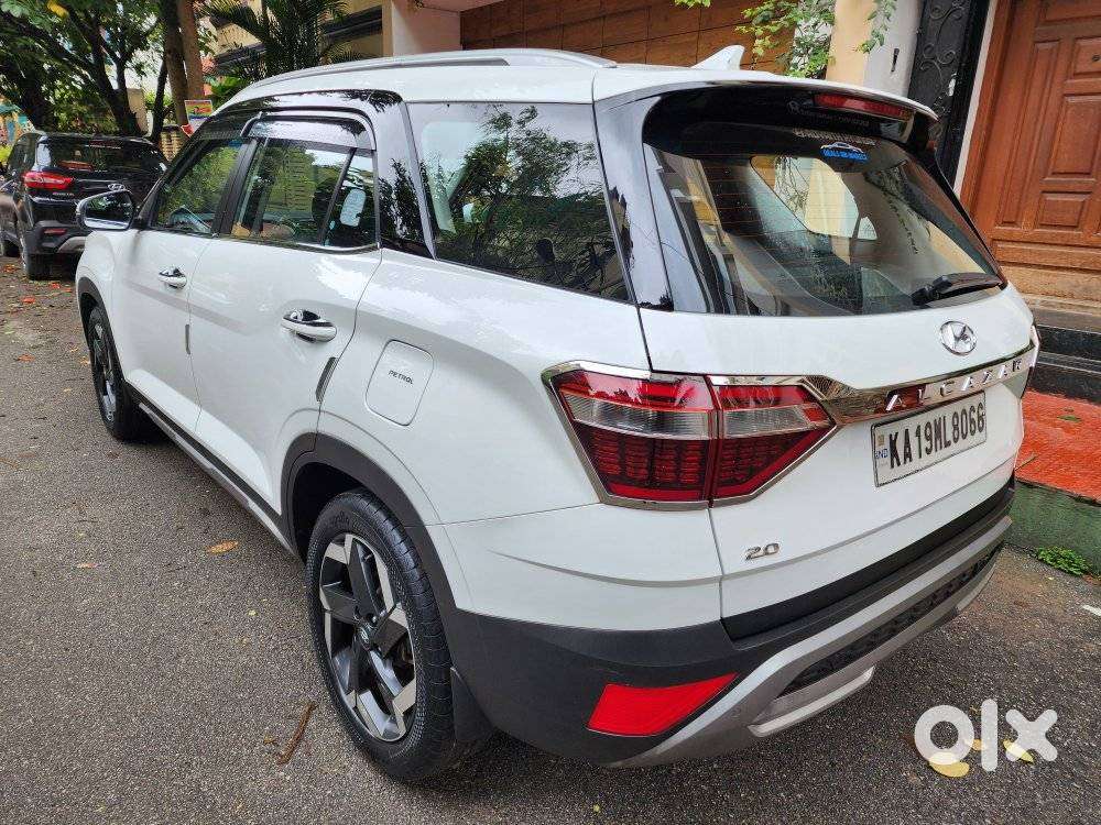 Hyundai Alcazar Platinum, 2021, Petrol