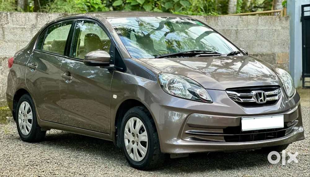 2015 Honda Amaze S Petrol