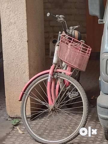 Olx second hand ladies cycle sale