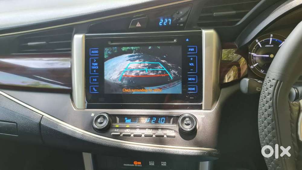 Toyota Innova Crysta