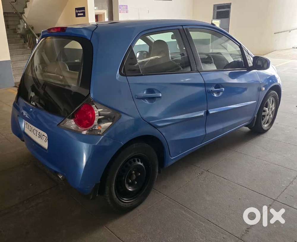 Honda Brio 2012 Km Driven