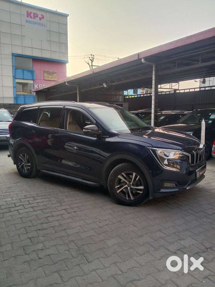 Mahindra Xuv700 2.2 Ax 5 Diesel Mt Str, 2022, Petrol