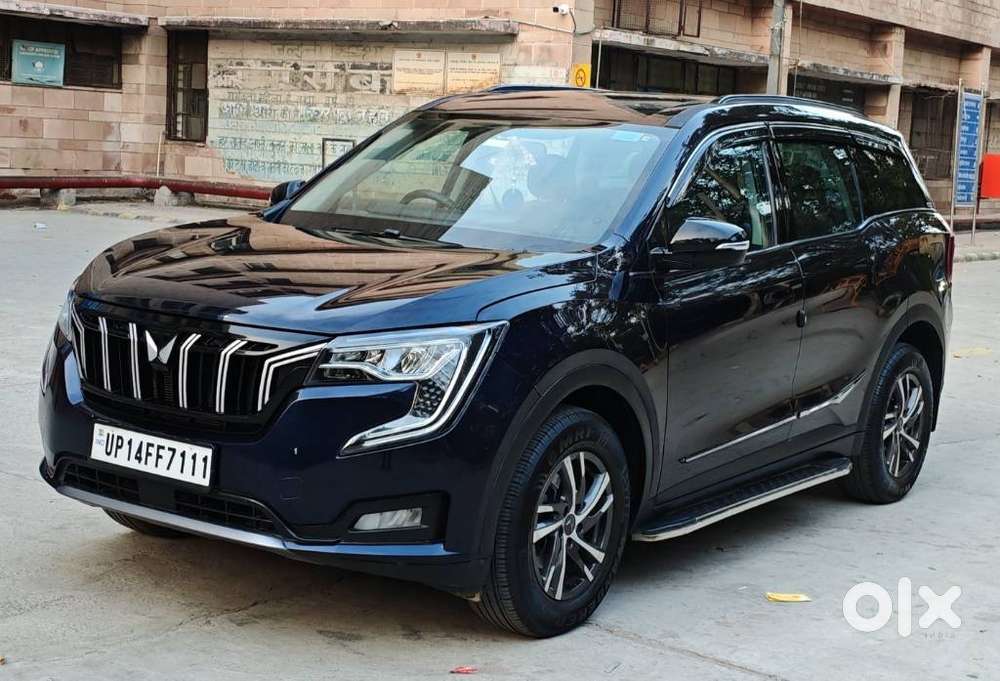 Mahindra Xuv700 2.0 Ax 5 Petrol At Str, 2022, Petrol