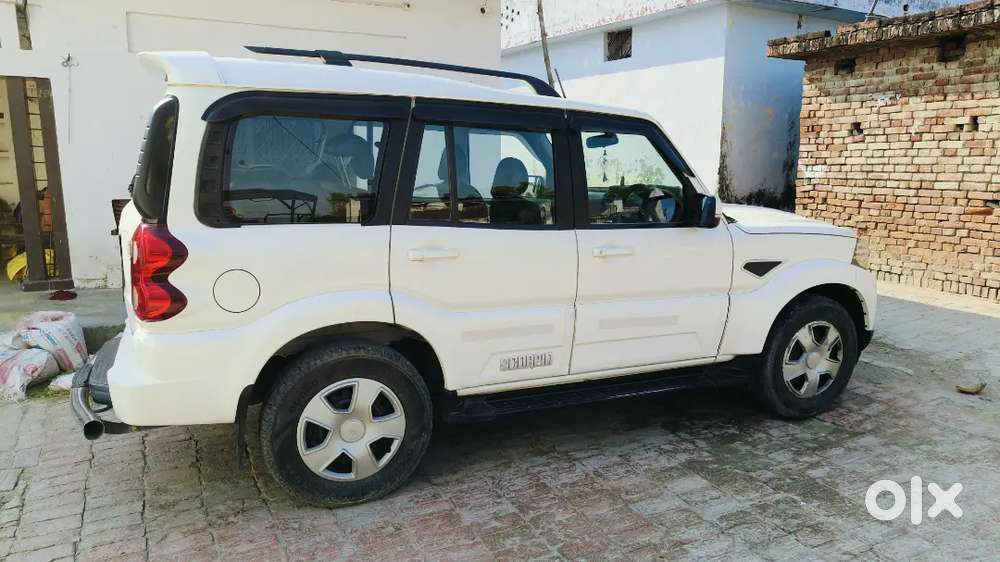 Mahindra Scorpio 2021 Diesel Well Maintained