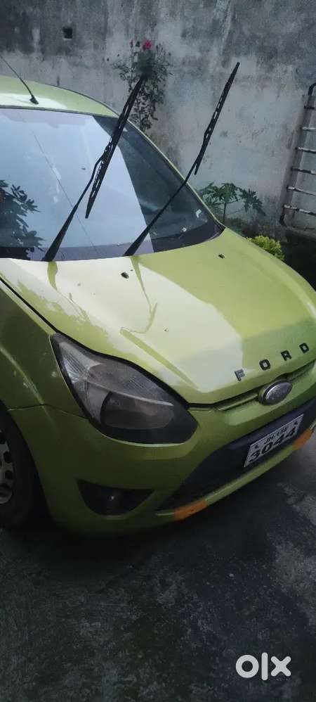 Ford Figo 2010 Diesel 90000 Km Driven