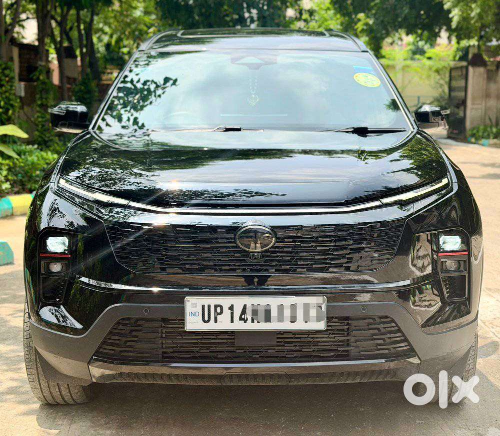 Tata Safari Accomplished X Plus 7 Str Dark Edition, 2026, Petrol