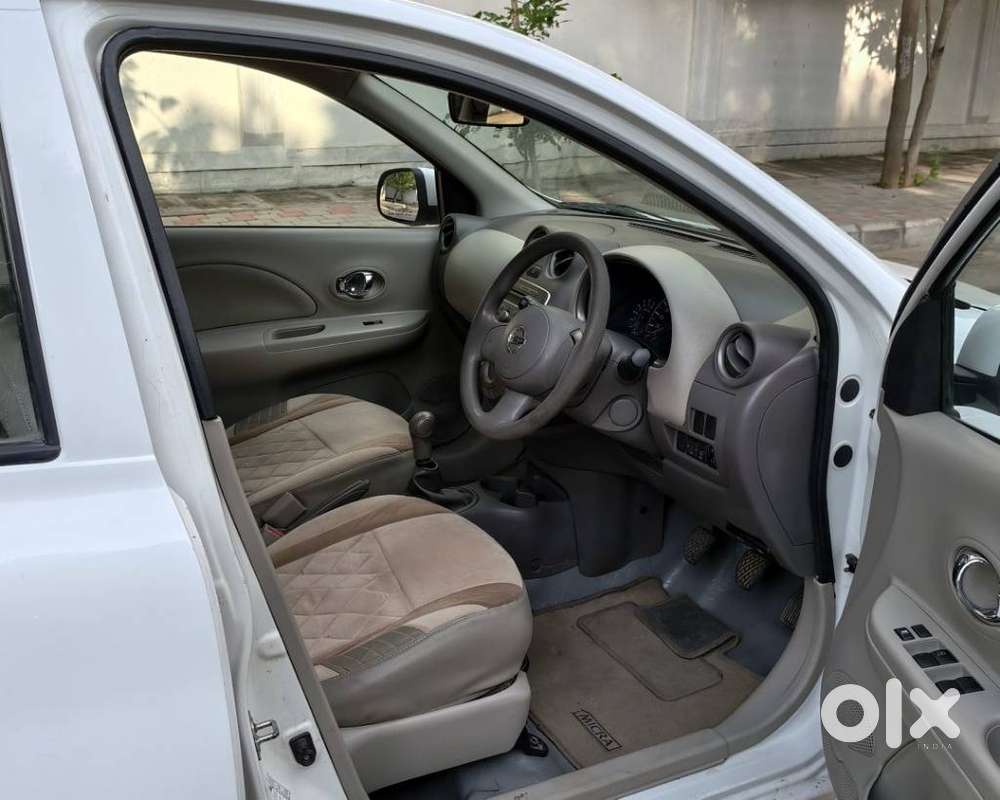 Nissan Micra Cvt Xv, 2014, Petrol