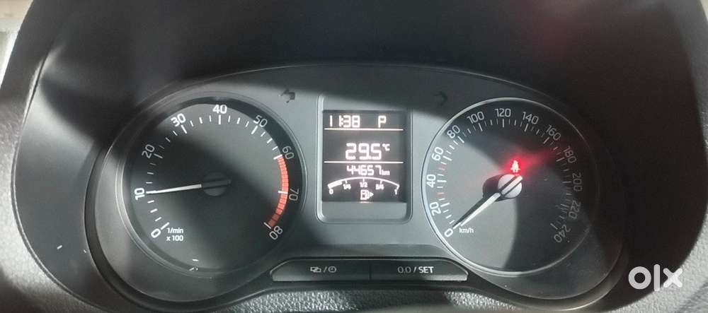 Skoda Rapid 1.0 Tsi Ambition, 2021, Petrol