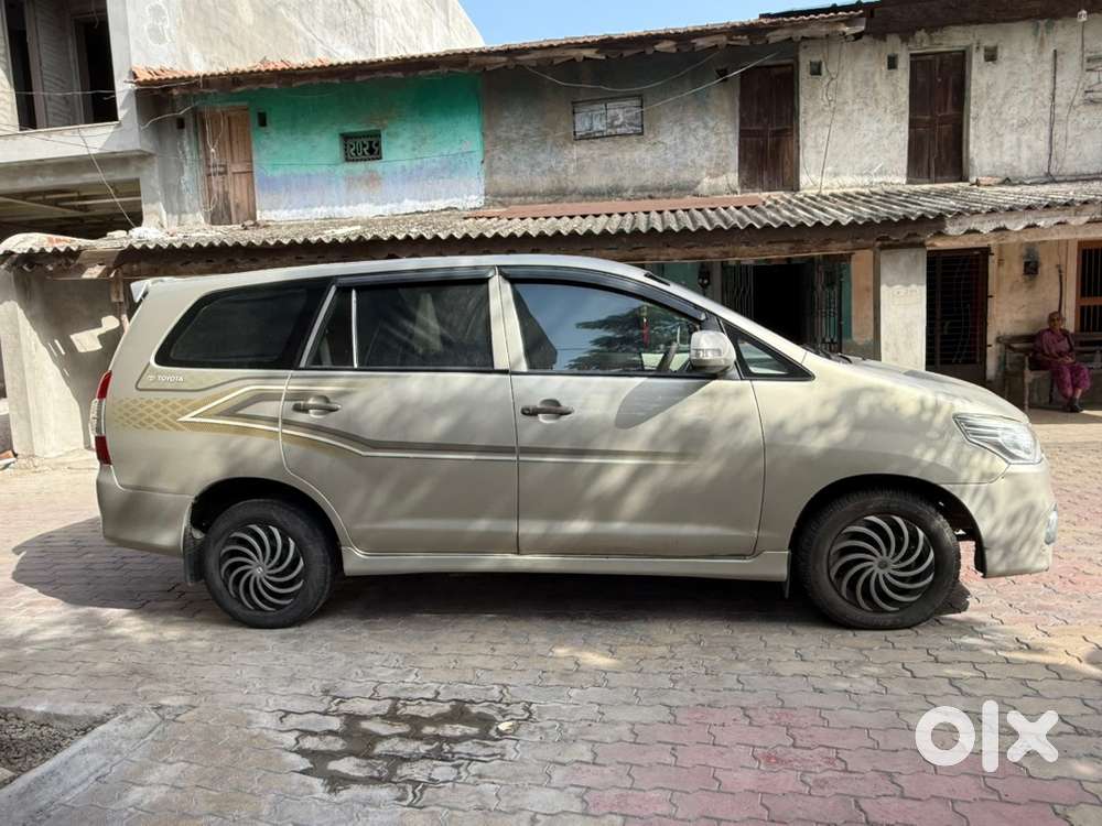 Toyota Innova Diesel 2010 Ready