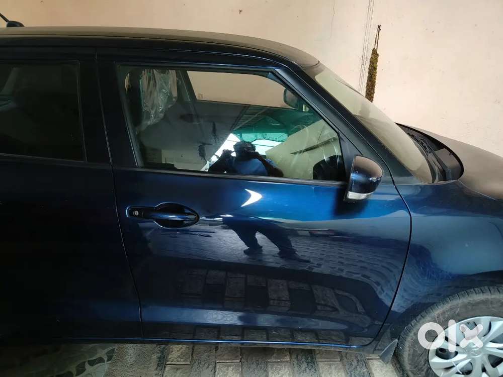 Maruti Suzuki Swift 2023 Petrol 5000 Km Driven