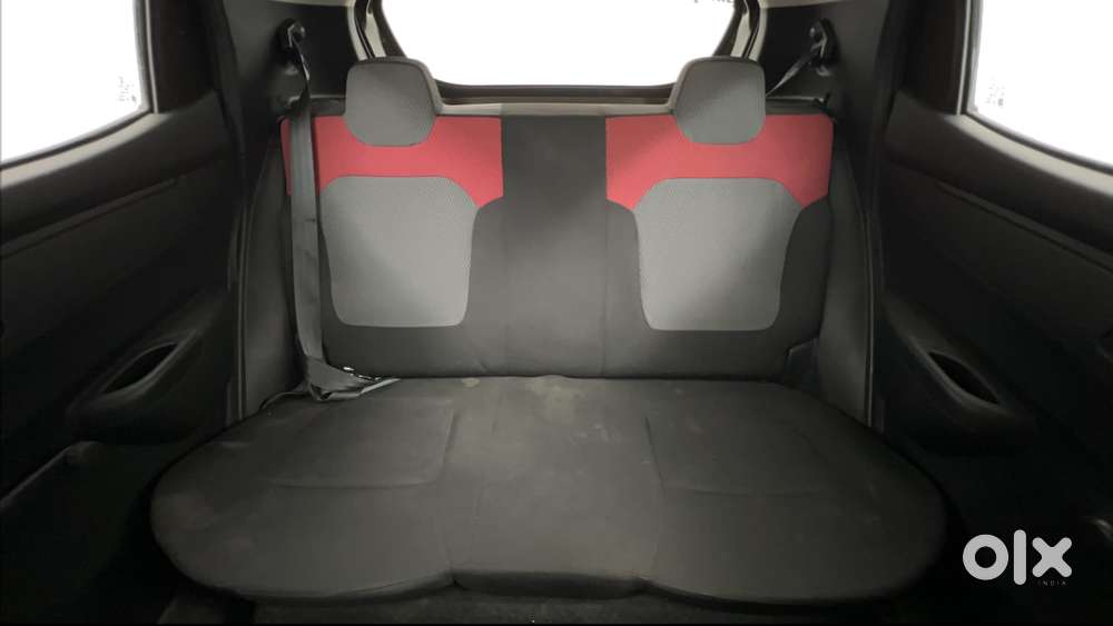 Renault Kwid 2019-ongoing 1.0 Rxt Amt (o), 2017, Petrol