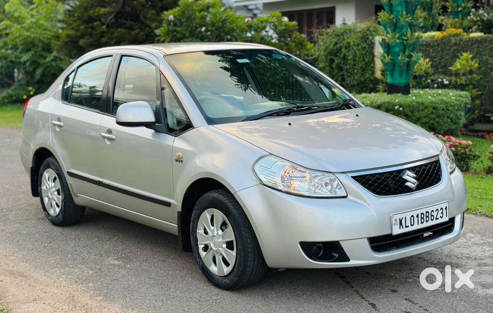 Maruti Suzuki Sx4 2007-2012 Vxi Bsiv, 2011, Petrol