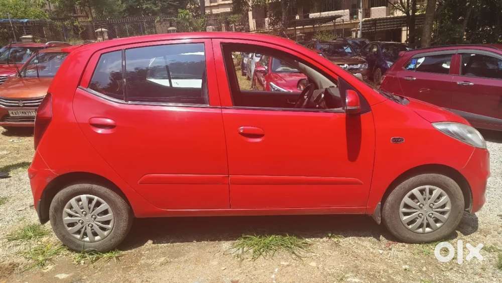 Hyundai I10 Sportz At, 2013, Petrol