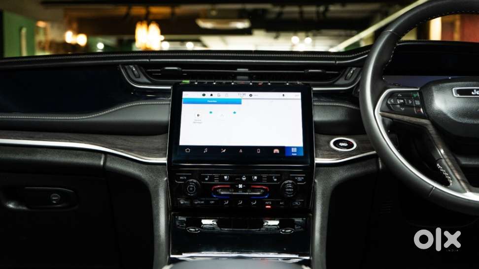 Jeep Grand Cherokee Limited (o) 4x4 At, 2024, Petrol