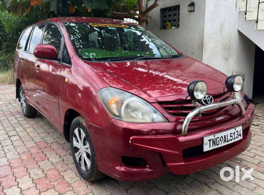 Toyota Innova 2.5 G (diesel) 8 Seater, 2005, Diesel