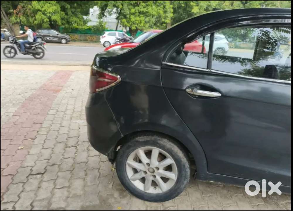 Tata Zest Quadrajet 2014