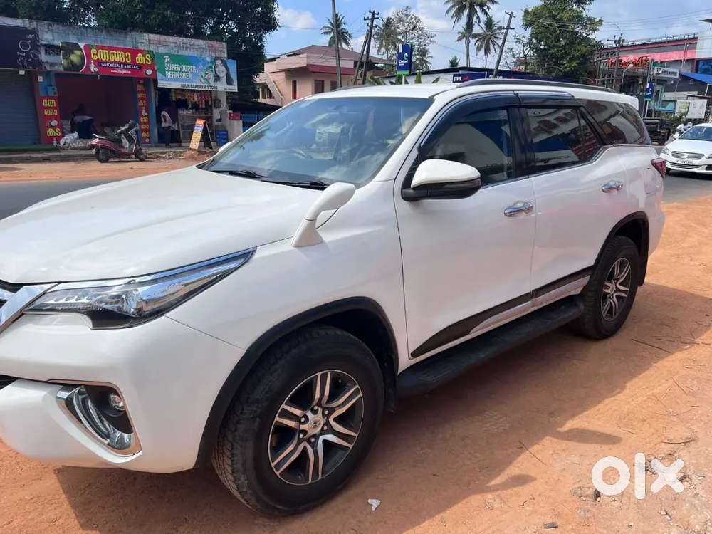 Toyota Fortuner 2017 Dec