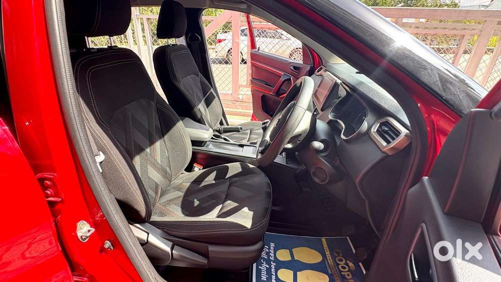 Renault Kiger, 2023, Petrol