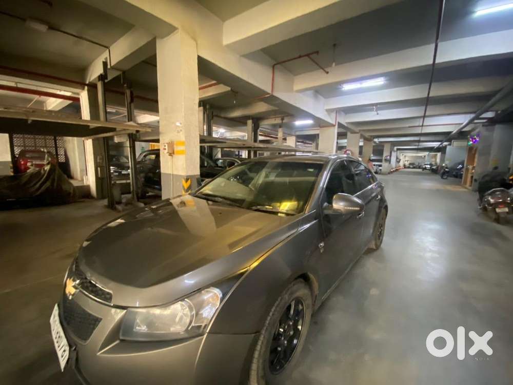 Chevrolet Cruze 2011 Diesel 67000 Km Driven Price Is Fixed Just
