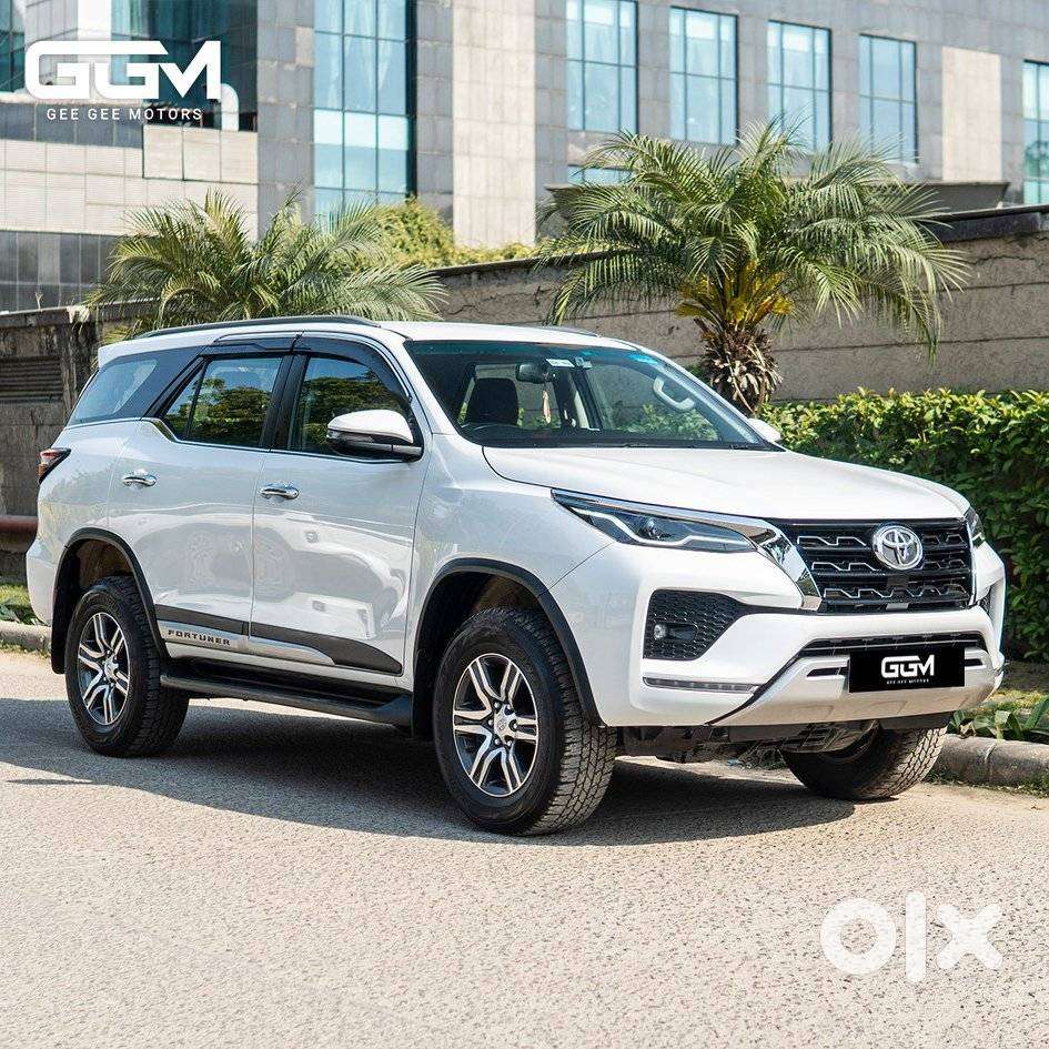 Toyota Fortuner 3.0 4x2 Automatic, 2024, Petrol