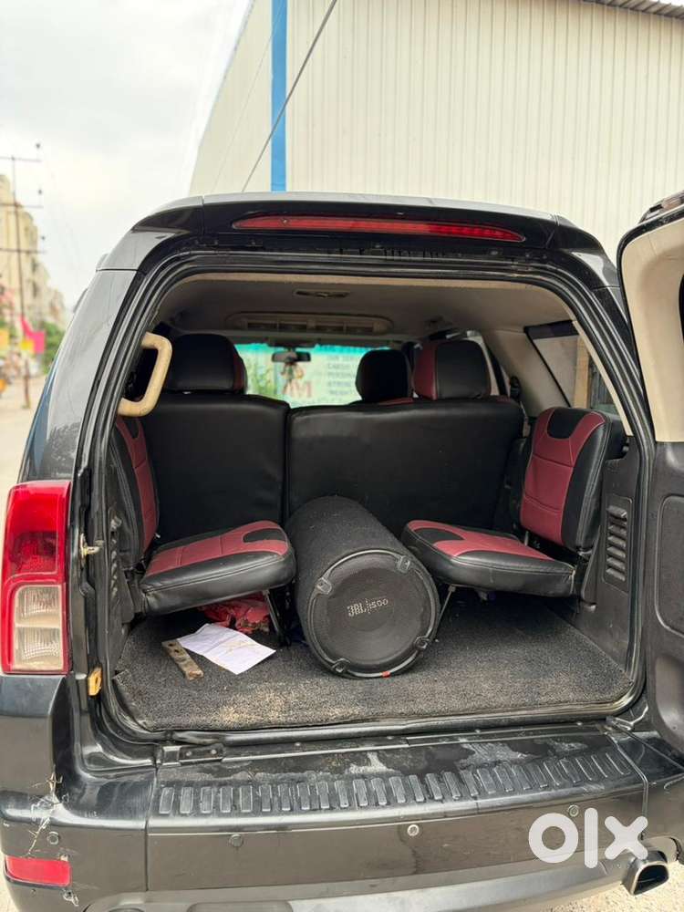 Tata Safari Storme Ex