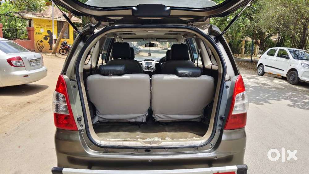 Toyota Innova 2.5 Vx 7 Str, 2015, Diesel