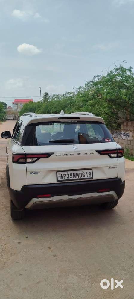 Maruti Suzuki Brezza 1.5 Zxi Plus Smart Hybrid, 2022, Petrol
