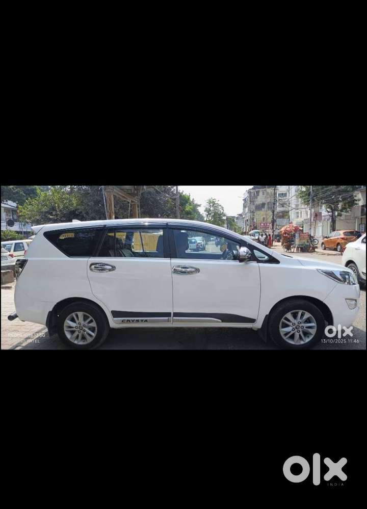 Toyota Innova Crysta 2.4 G Mt, 2017, Diesel