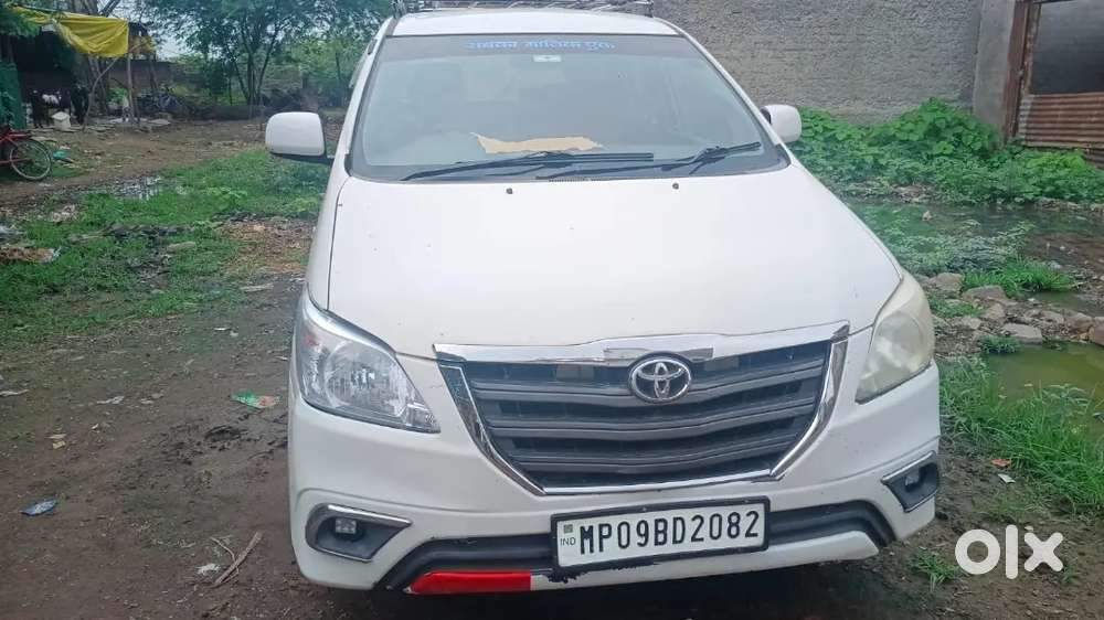 Toyota Innova Diesel 2014