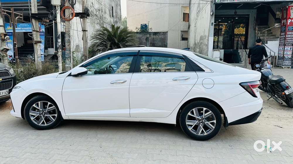 Hyundai Verna Petrol 2023