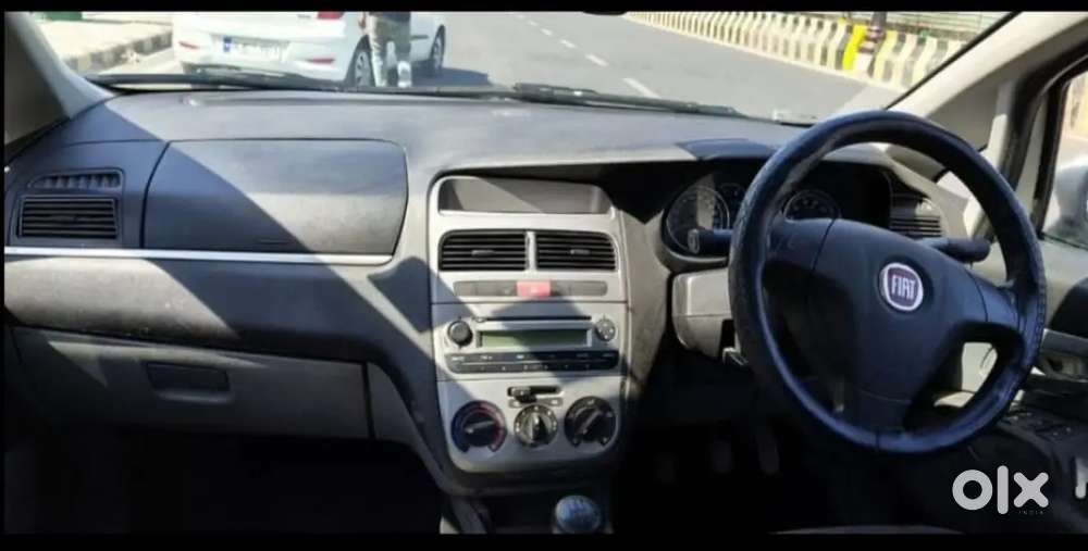 Fiat Grande Punto 2016 Diesel 60000 Km Driven