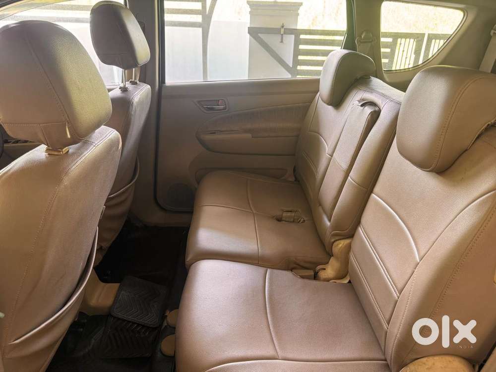 Maruti Suzuki Ertiga Vxi Abs, 2014, Petrol