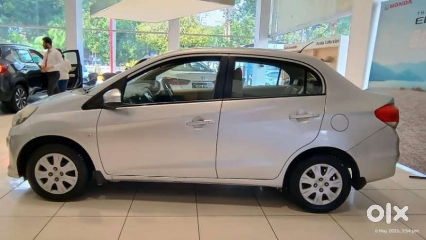 Honda Amaze S Mt I-vtec, 2015, Petrol