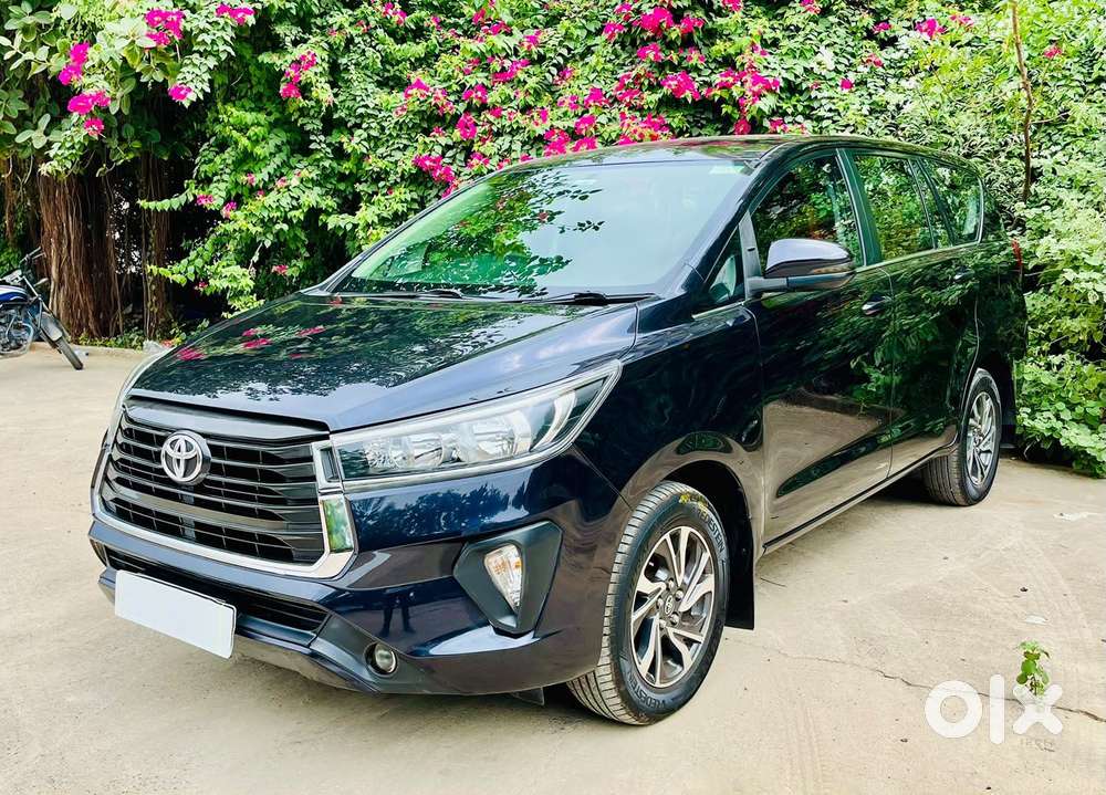 Toyota Innova Crysta 2.8 Gx At 7 Str, 2022, Diesel