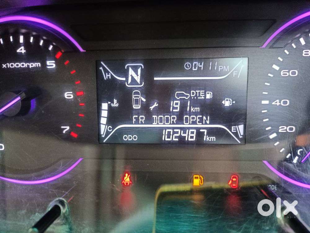 Mahindra Marazzo M2, 2019, Diesel