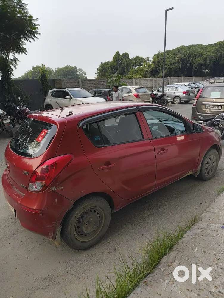 Hyundai I20 Sportz 2012
