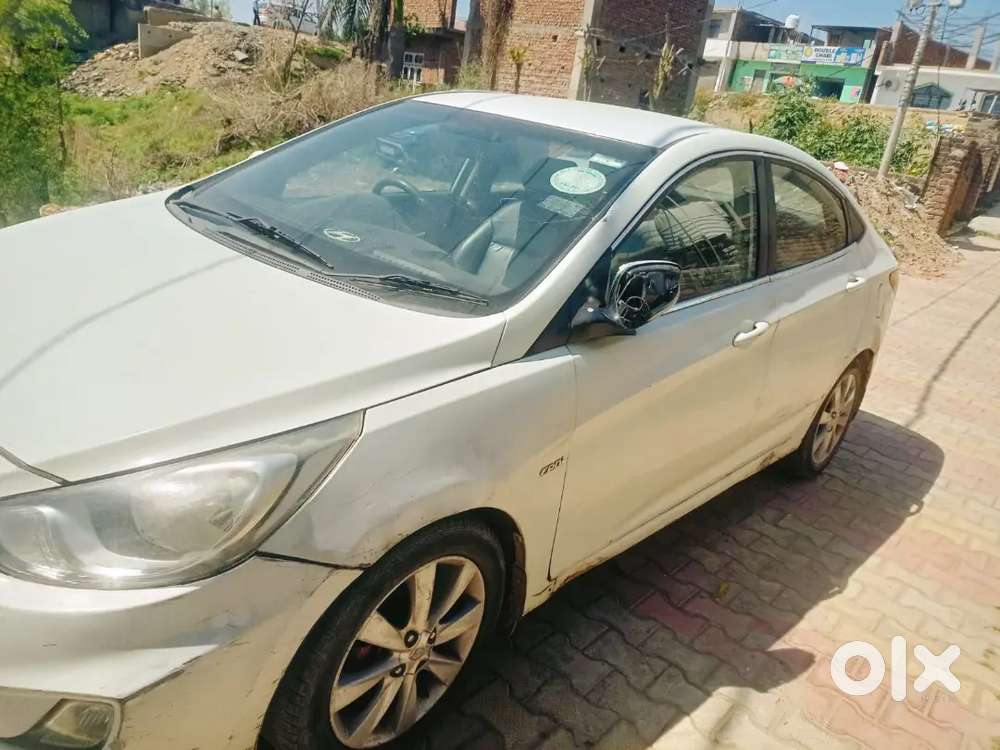 Hyundai Verna Fluidic 2012 Diesel Manual