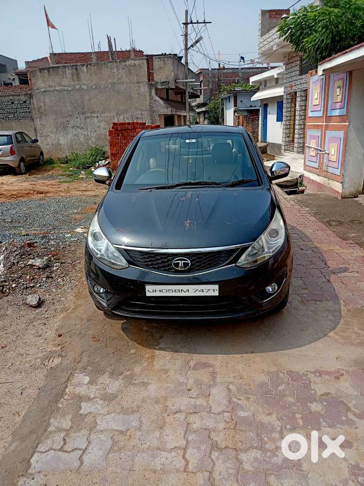 Brnd Tata Model Zest Variant 1.2t Revotron Xm Year 2016 Fuel Petrol