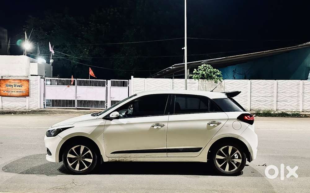Hyundai Manual Petrol 2015