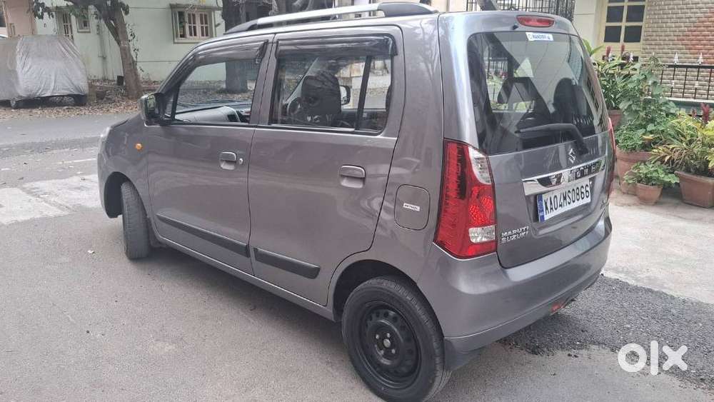 Maruti Suzuki Wagon R Amt Vxi, 2016, Petrol