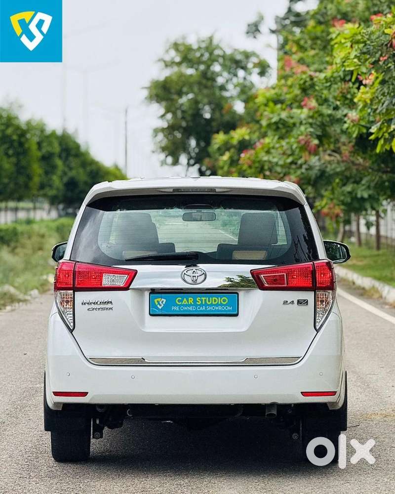 Toyota Innova Crysta Diesel 2024
