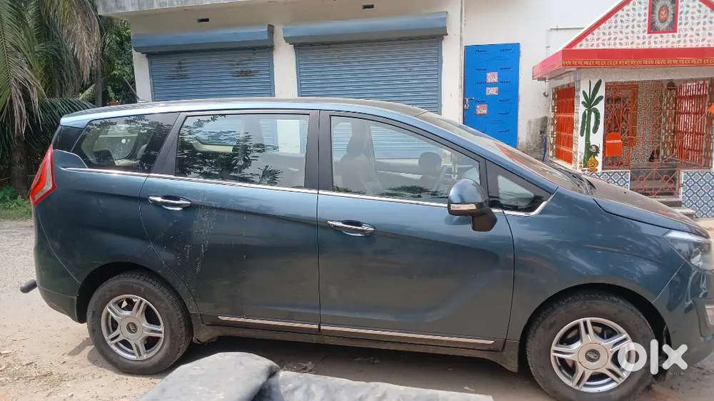 Mahindra Marazzo 2019 Diesel 27000 Km Driven