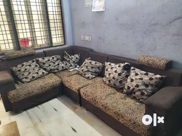 Olx store diwan set