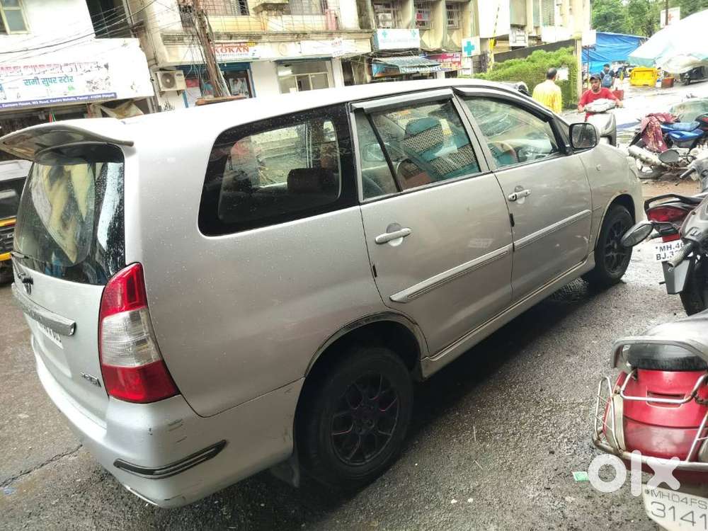 2nd Owner Innova 2012 Diesell