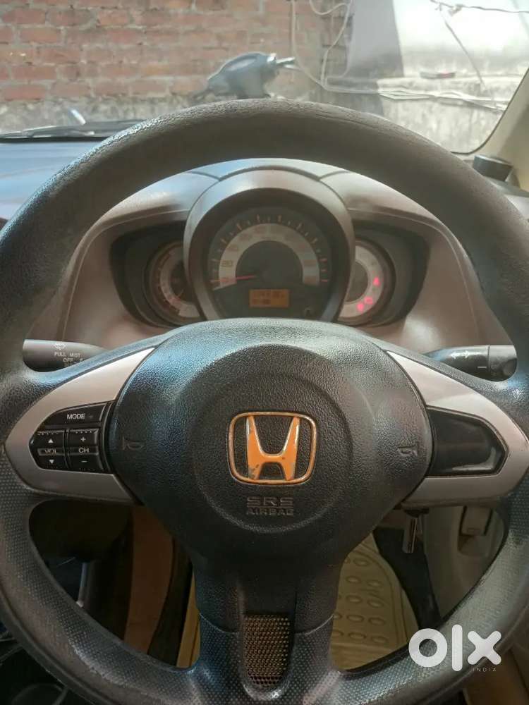 Honda Brio Fully Loaded