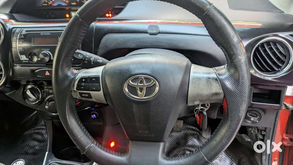 Toyota Etios Cross 1.5l V, 2016, Petrol